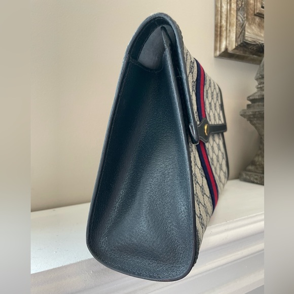 💕Vintage Gucci Clutch - Picture 13 of 16
